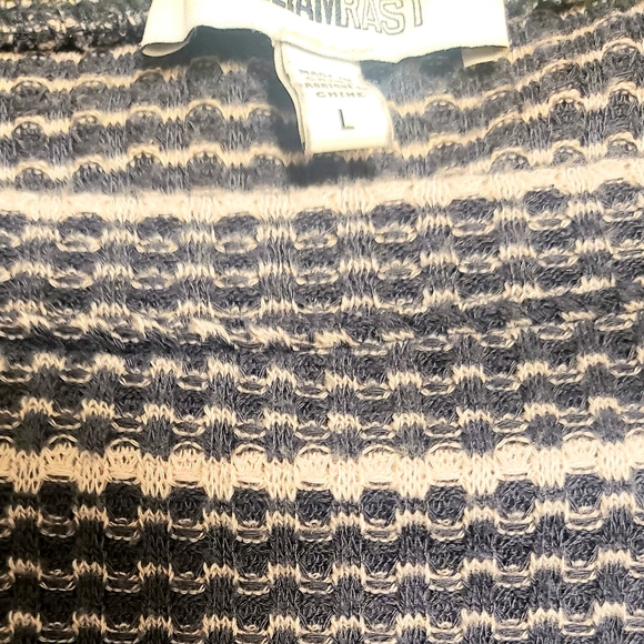 William Rast Waffle Knit Horizontal Striped Top w a Slight Bell Sleeve | Size Lg - Picture 3 of 10